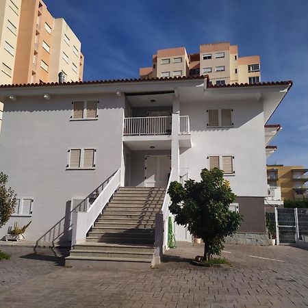 Apartamentos Gandia Familiar 3000 Exteriér fotografie